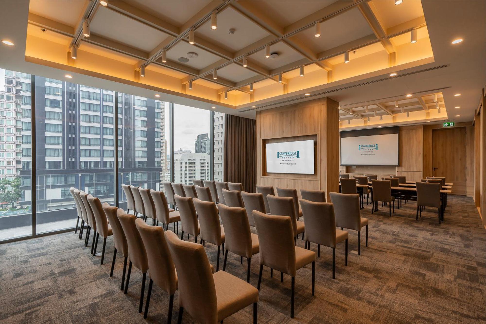 Staybridge Suites Bangkok Sukhumvit By Ihg Dış mekan fotoğraf