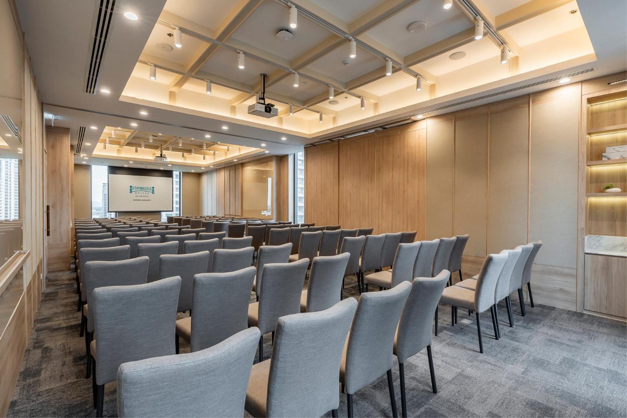 Staybridge Suites Bangkok Sukhumvit By Ihg Dış mekan fotoğraf