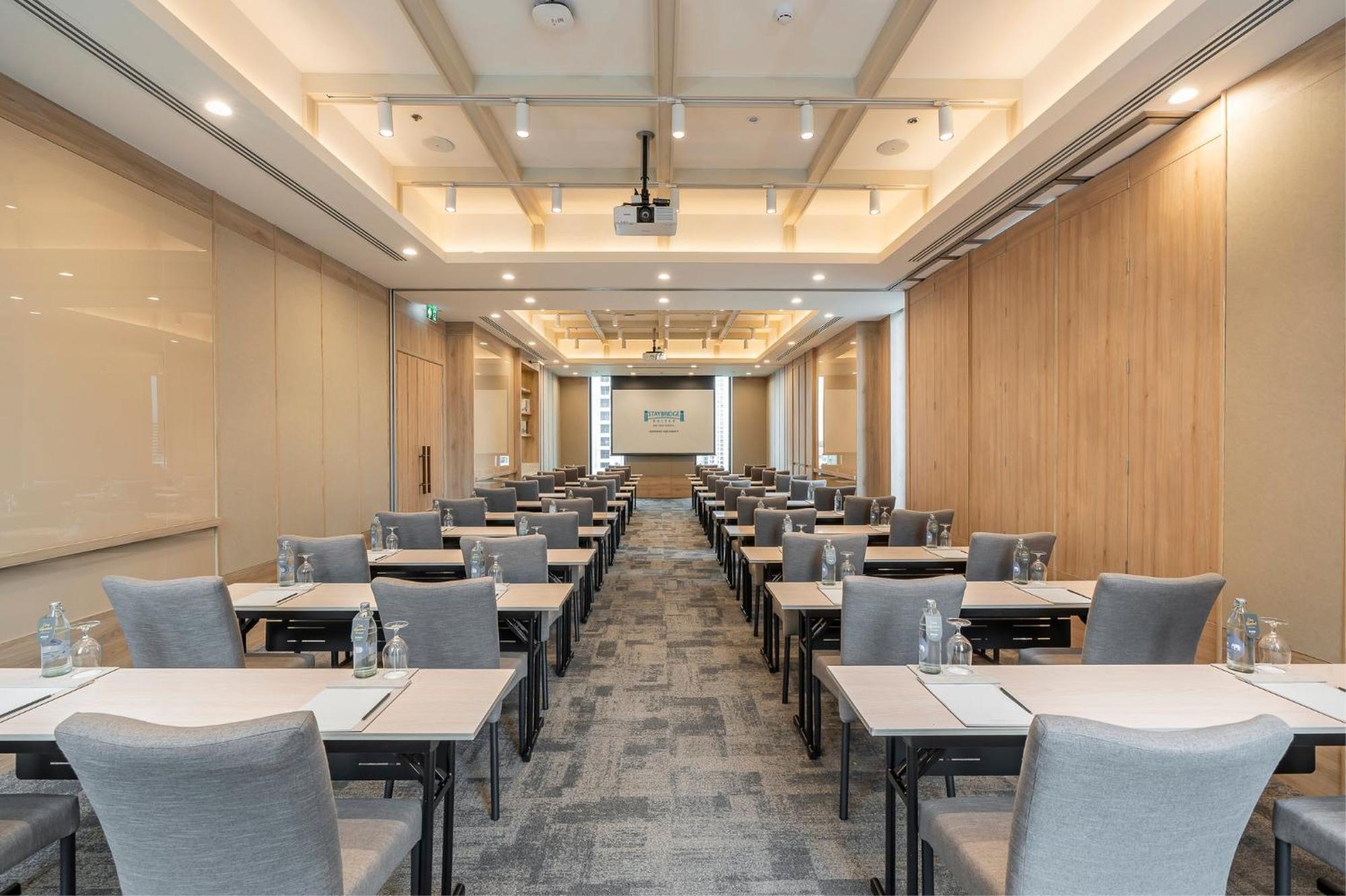 Staybridge Suites Bangkok Sukhumvit By Ihg Dış mekan fotoğraf